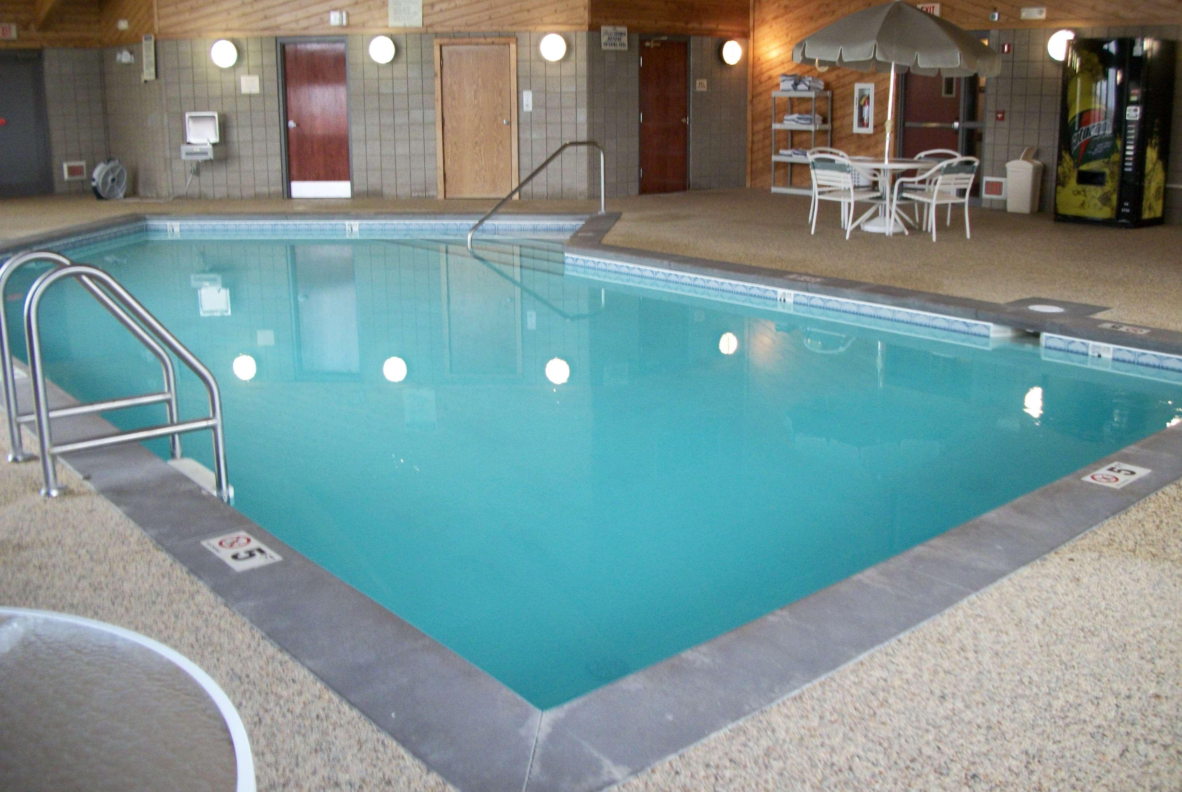 Americinn By Wyndham Beulah Eksteriør billede